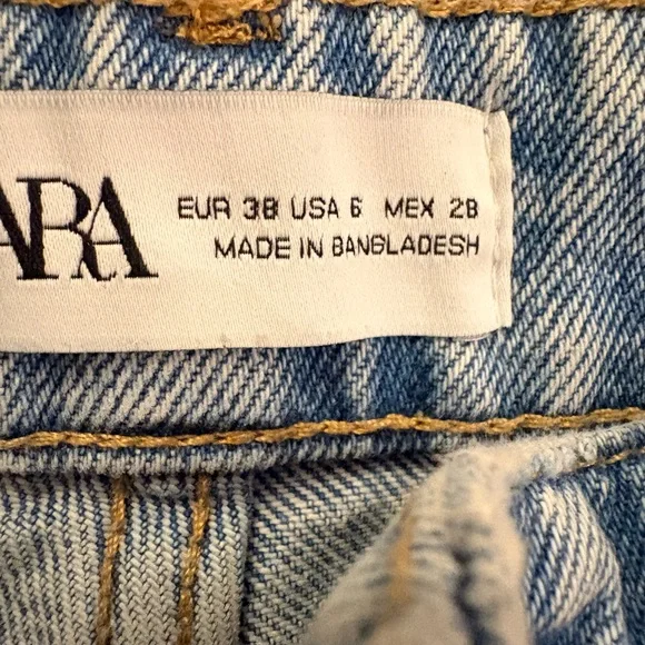 zara distressed knee Raw hem button fly crop jeans size 6 - Picture 4 of 5